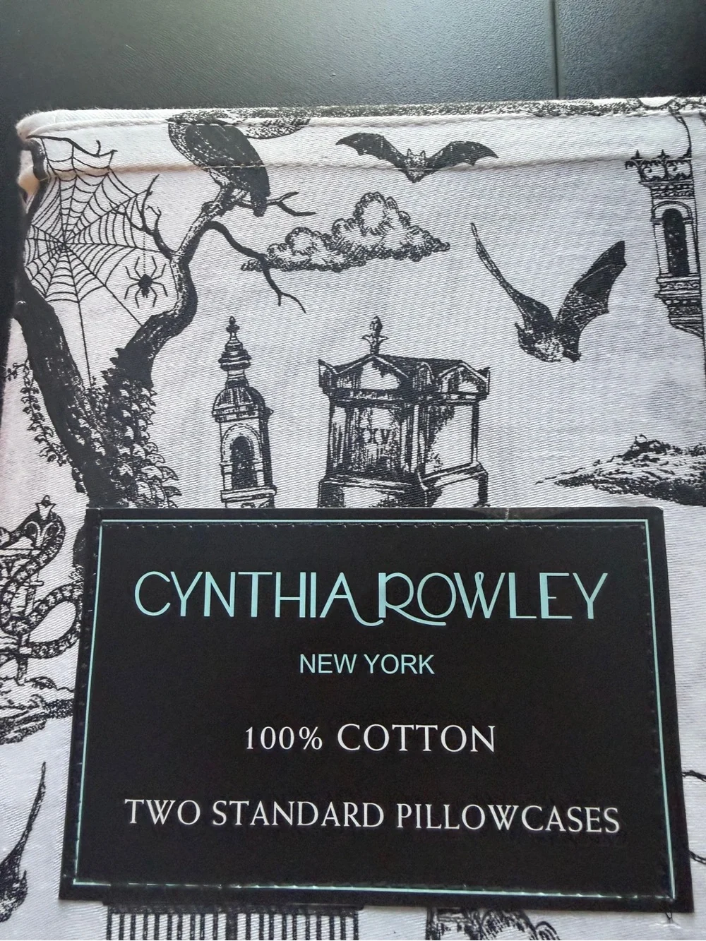 New Cynthia Rowley Halloween Haunted House 2pk Pillowcase Set Black/White Cotton